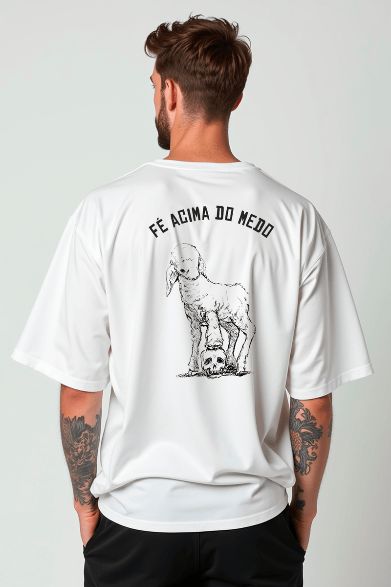 Camisa Oversized Fé acima do medo - Hace | Moda Cristã