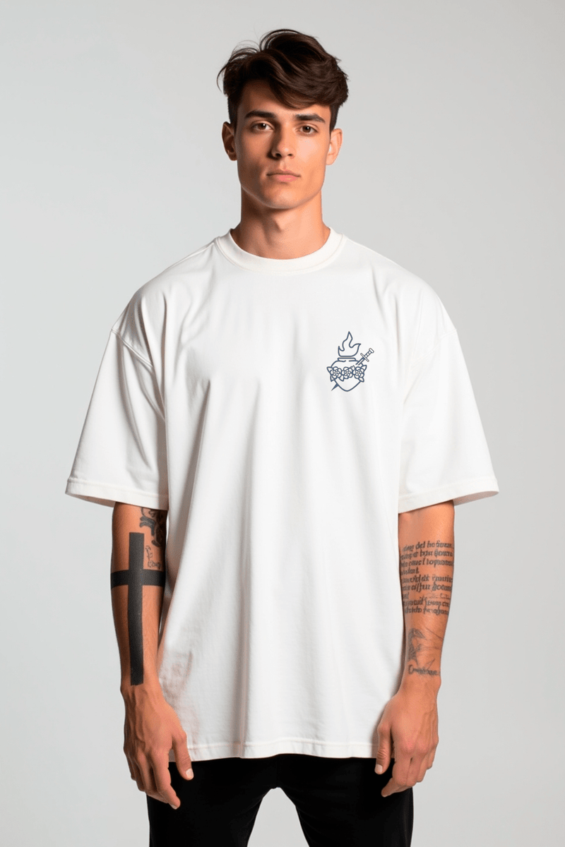 Camisa Oversized Nossa Senhora - Hace | Moda Cristã