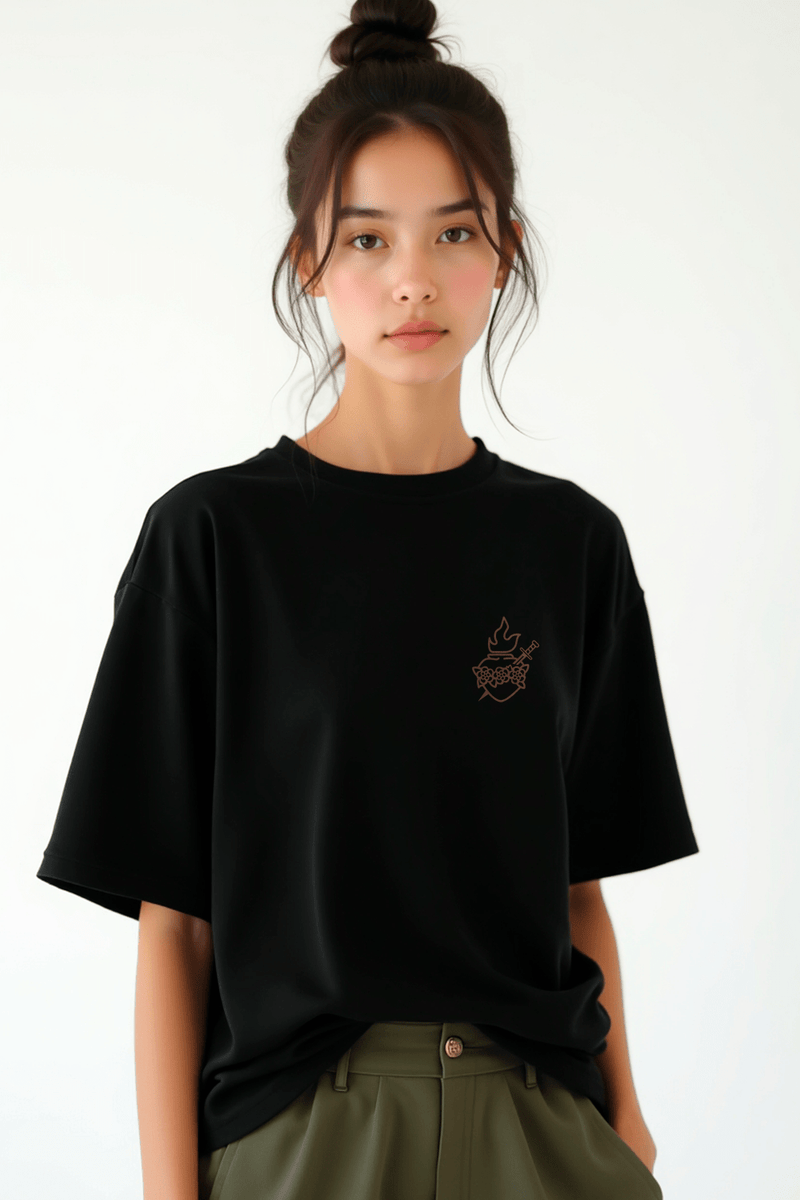 Camisa Oversized Nossa Senhora - Hace | Moda Cristã